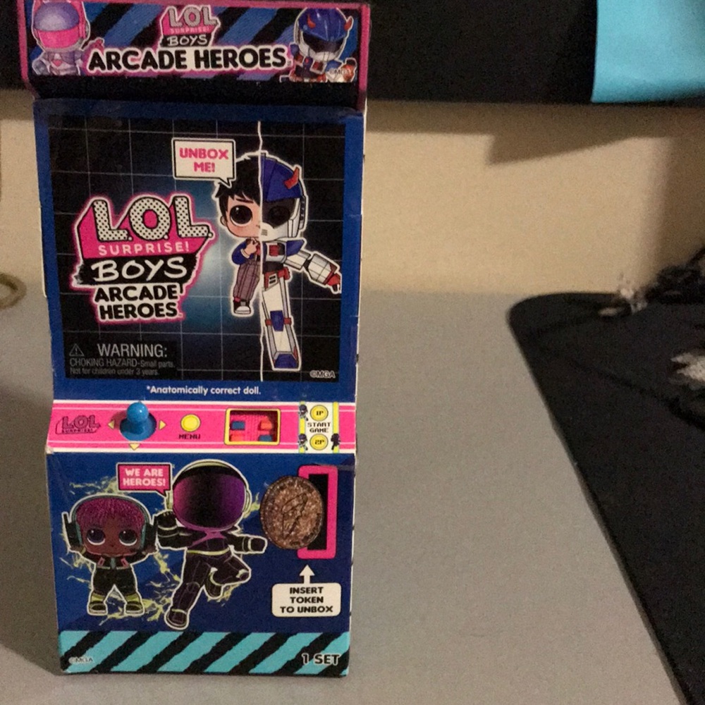 Brand new L.O.L. Surprise Boys Arcade Heroes